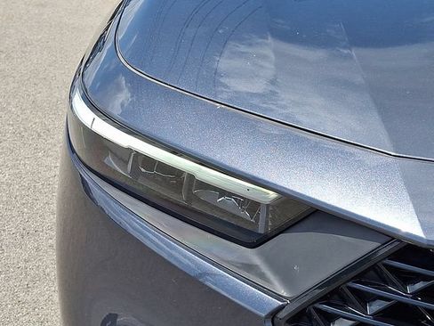Certified 2023 Honda Accord EX image 28