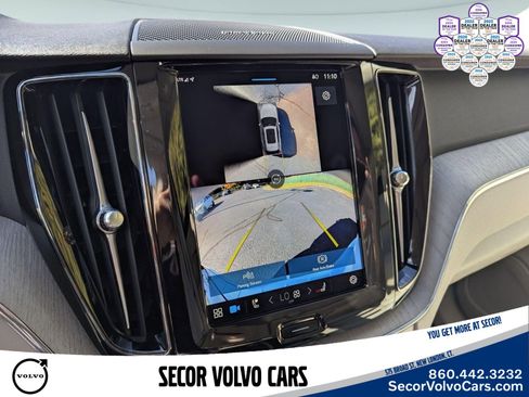 Certified 2024 Volvo XC60 T8 Plus w/ Protection Package Premier AWD/4WD image 13