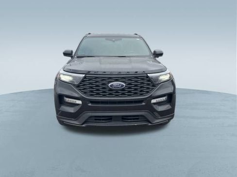 Used 2022 Ford Explorer ST-Line w/ Class IV Trailer Tow Package image 3