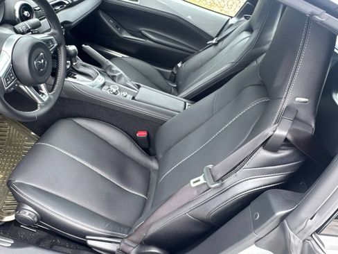 Used 2024 MAZDA MX-5 Miata RF Grand Touring RWD image 21