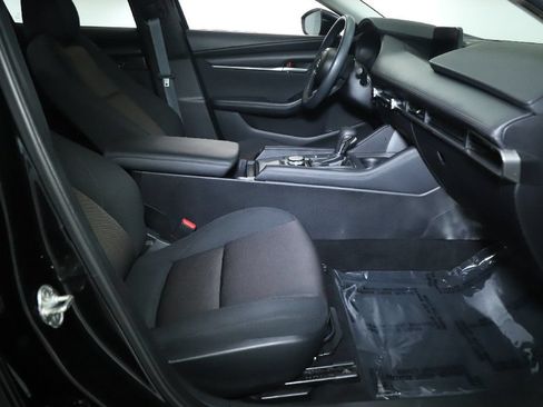 Used 2022 MAZDA MAZDA3 Sedan FWD image 34