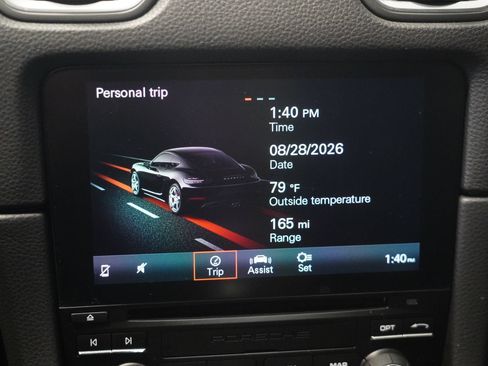 Used 2021 Porsche 718 Cayman RWD image 22