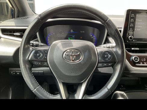 Used 2019 Toyota Corolla XSE FWD image 3