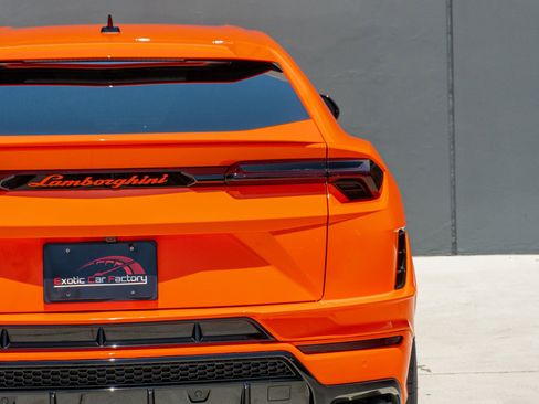 Used 2023 Lamborghini Urus S AWD/4WD image 41