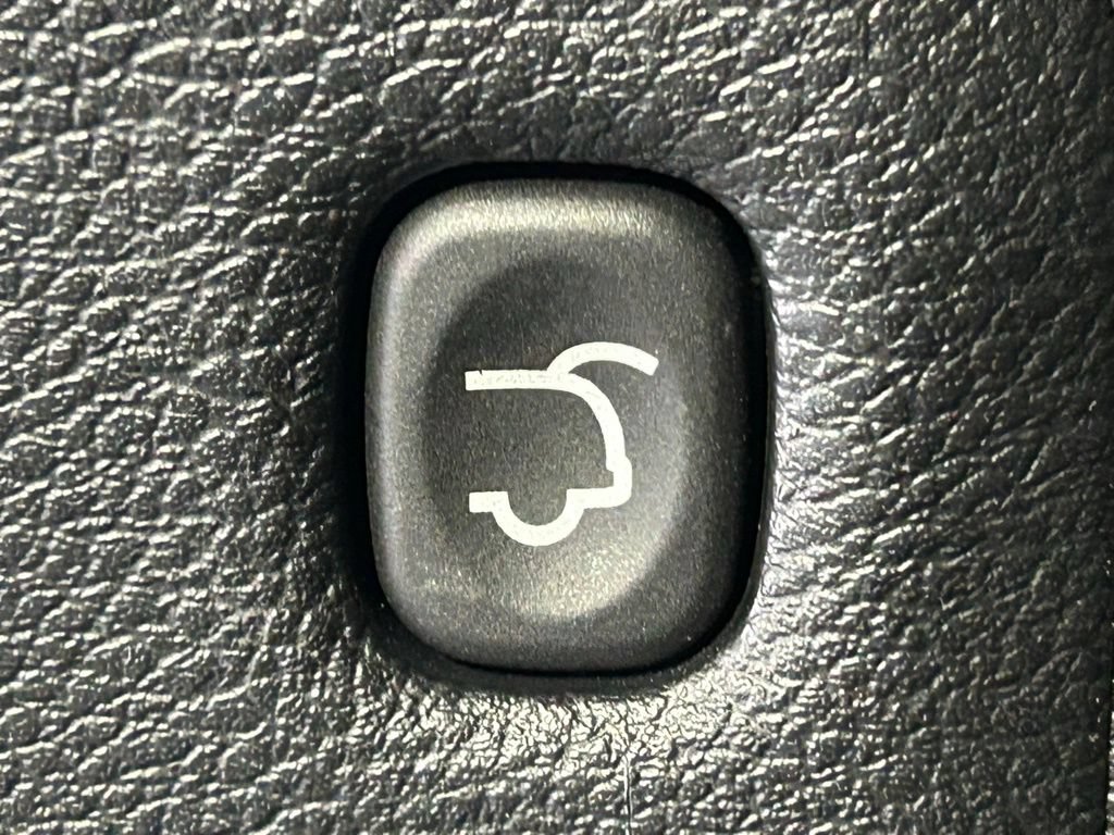 Used 2023 Dodge Durango SRT Hellcat AWD/4WD image 17