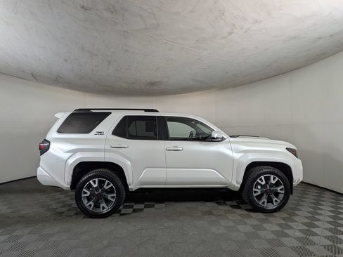 Used 2025 Toyota 4Runner TRD Sport AWD/4WD image 6