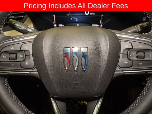 Used 2025 Buick Encore GX Avenir w/ Avenir Convenience Package FWD image 20