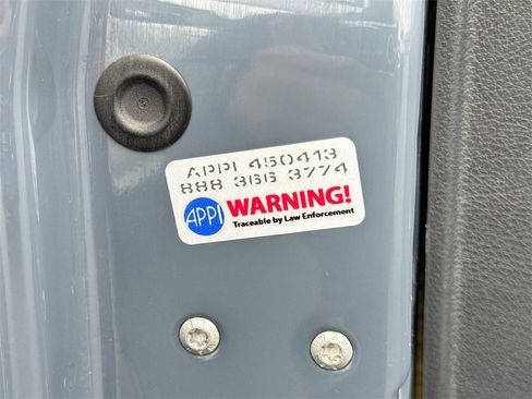 Used 2019 Mercedes-Benz Sprinter 144 image 18