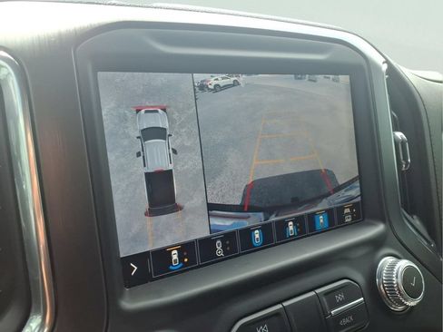 Certified 2021 GMC Sierra 2500 AT4 w/ AT4 Preferred Package AWD/4WD image 10