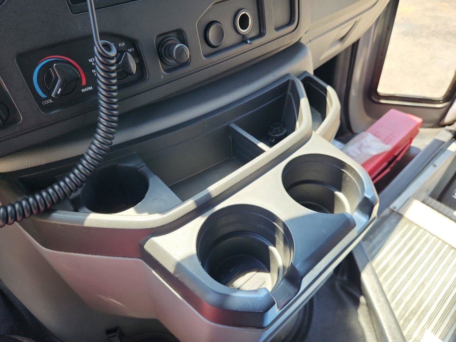 Used 2009 Ford E-450 and Econoline 450 RWD image 26