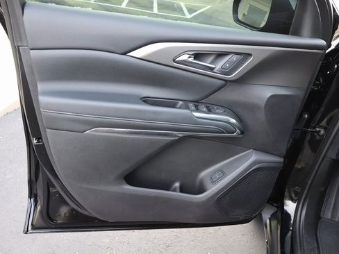 Used 2024 Chevrolet Traverse LS w/ Midnight/Sport Edition image 24