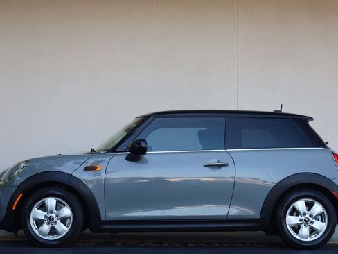 Used 2016 MINI Cooper 2-Door Hardtop FWD image 3