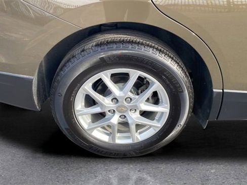 Used 2024 Chevrolet Equinox LT image 19