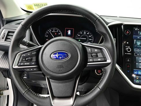 Used 2025 Subaru Ascent Premium AWD/4WD image 16