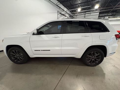 Used 2018 Jeep Grand Cherokee High Altitude AWD/4WD image 6