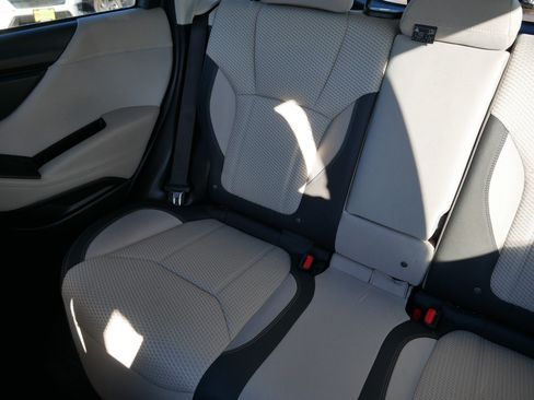 Used 2021 Subaru Forester Premium image 12