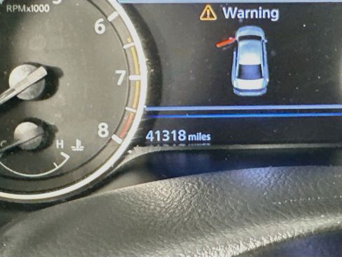 Used 2025 Nissan Altima 2.5 SV FWD image 18