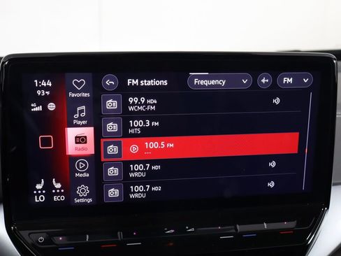 Used 2023 Volkswagen ID.4 2WD image 27