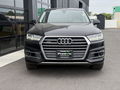 Used 2018 Audi Q7 3.0T Prestige AWD/4WD image 4
