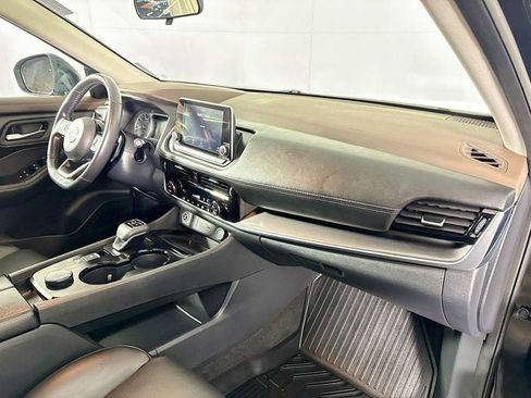 Certified 2023 Nissan Rogue SV w/ SV Premium Package image 25