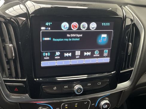 Used 2019 Chevrolet Traverse LT w/ LPO, Blackout Package image 18