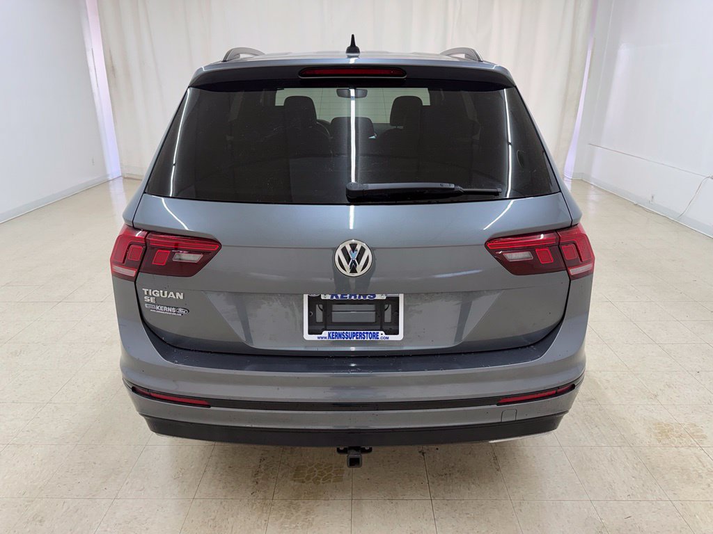 Used 2021 Volkswagen Tiguan SE R-Line FWD image 4