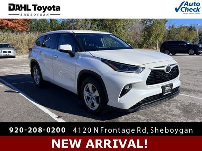 Used 2021 Toyota Highlander LE