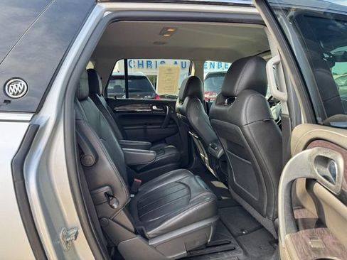 Used 2017 Buick Enclave Leather AWD/4WD image 10