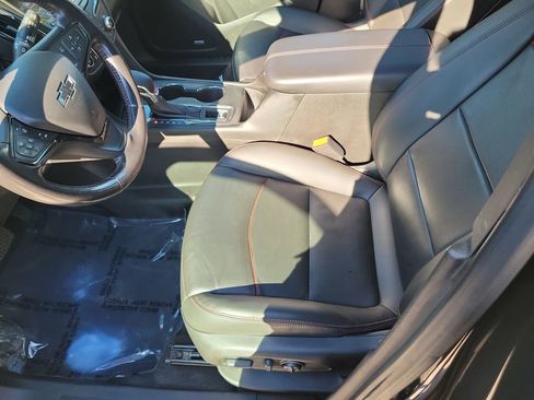 Used 2022 Chevrolet Equinox RS w/ RS Leather Package image 18