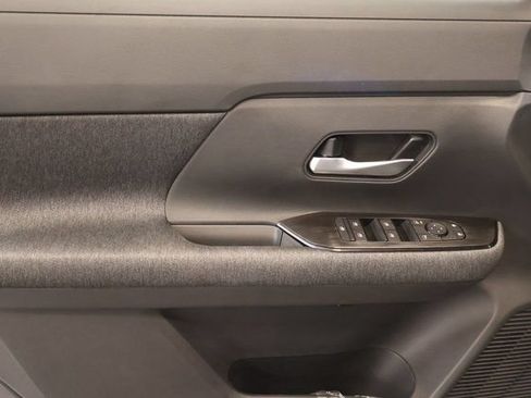 New 2026 Nissan Kicks SV w/ SV Premium Package AWD/4WD image 10