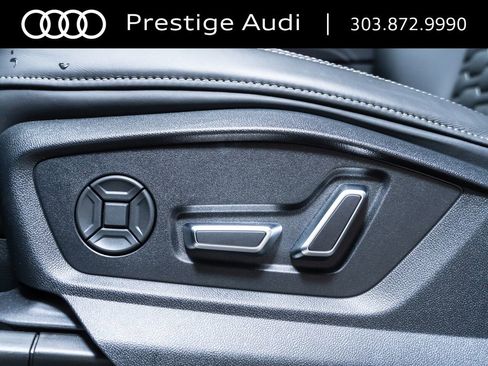 Used 2026 Audi RS Q8 performance AWD/4WD image 28