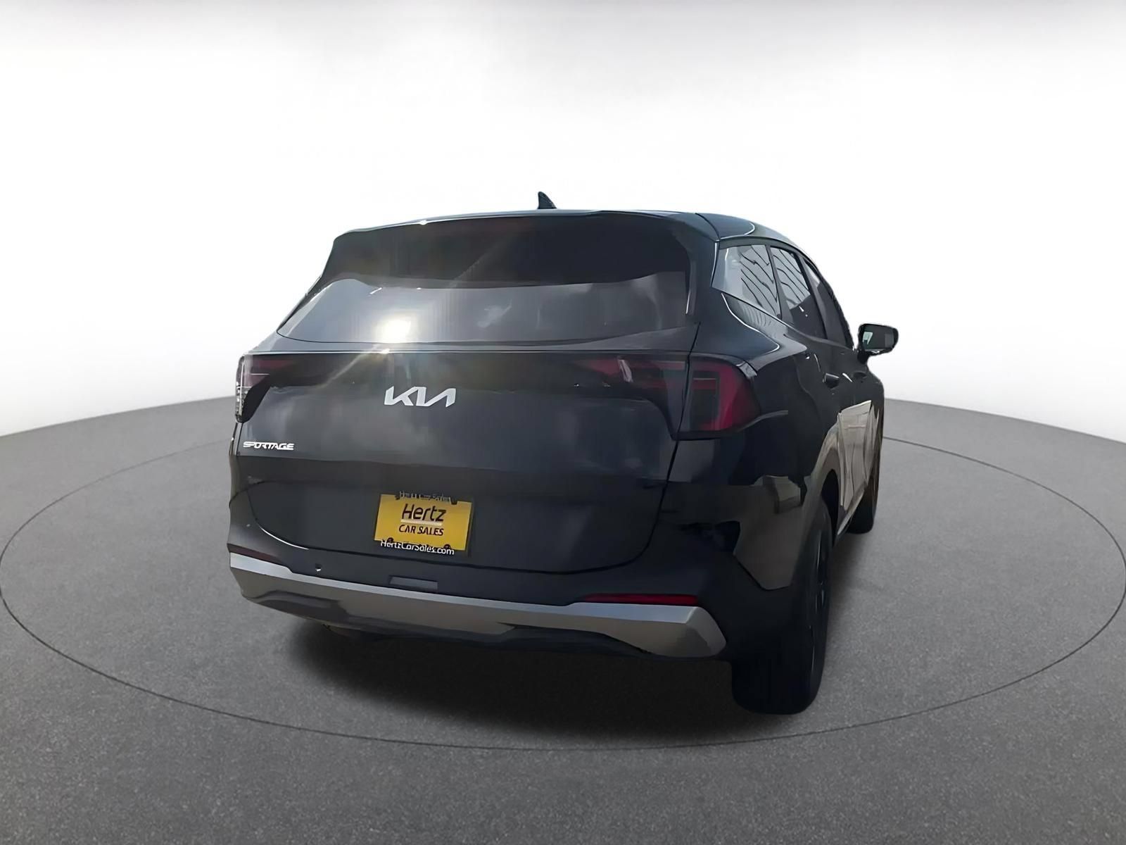 Used 2026 Kia Sportage LX FWD image 13