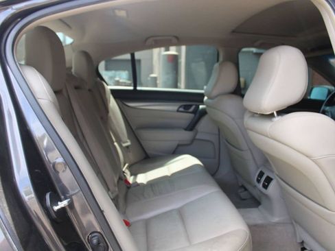 Used 2010 Acura TL FWD image 14