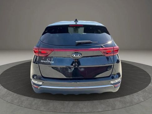 Used 2020 Kia Sportage LX w/ LX Popular Package AWD/4WD image 6
