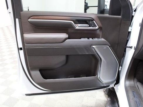 New 2026 GMC Sierra 2500 Denali w/ Denali Reserve Package image 18