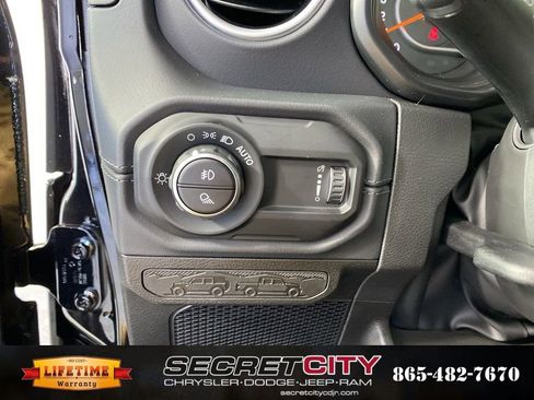 New 2026 Jeep Gladiator Sport image 15