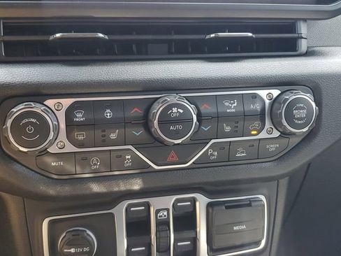 New 2025 Jeep Wrangler Unlimited Sport image 29