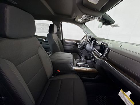 New 2026 Chevrolet Silverado 1500 RST AWD/4WD image 21