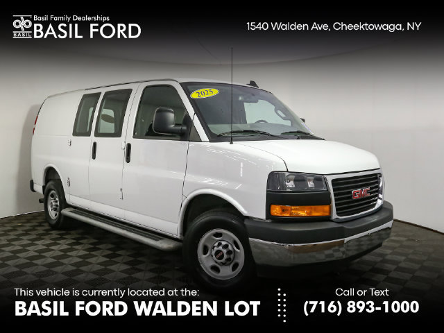 Used 2025 GMC Savana 2500 w/ Driver Convenience Package RWD image 1