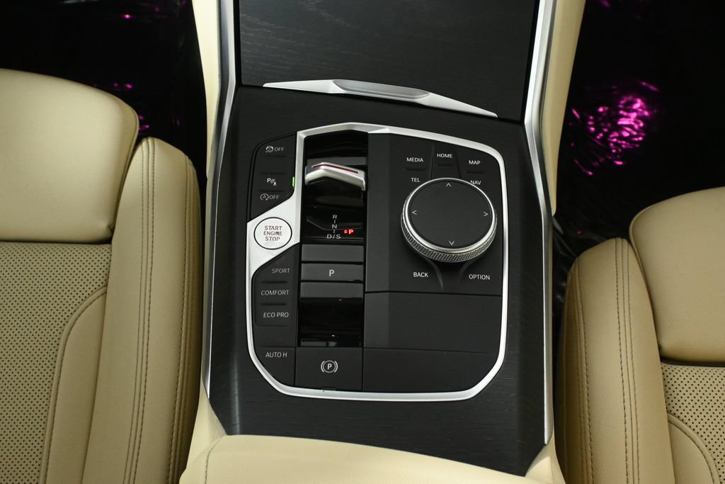 Certified 2023 BMW 330i xDrive Sedan w/ Driving Assistance Package AWD/4WD image 22