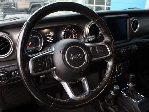 Used 2021 Jeep Wrangler Unlimited Rubicon w/ Dual Top Group image 29