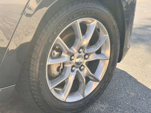 Used 2015 Jeep Grand Cherokee Summit AWD/4WD image 42