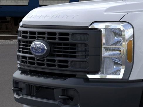 New 2026 Ford F350 XL image 17