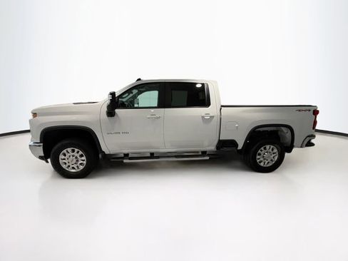 Used 2024 Chevrolet Silverado 3500 LT w/ All Star Edition AWD/4WD image 4