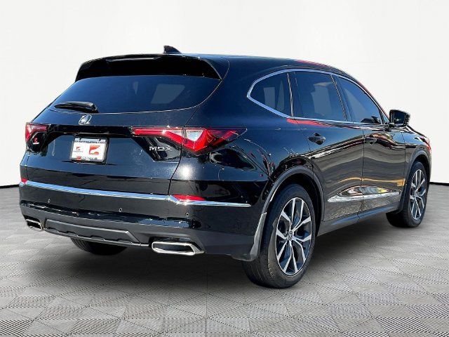 Used 2024 Acura MDX w/ Technology Package FWD image 7
