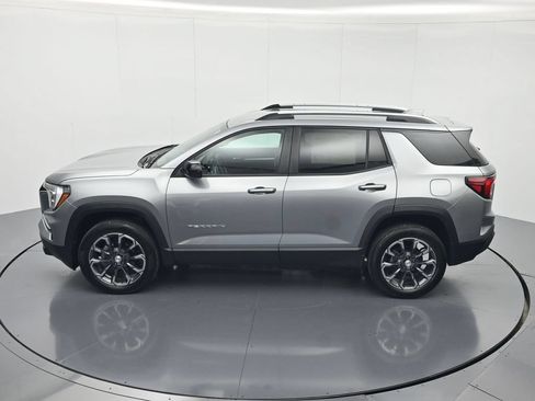Certified 2026 GMC Terrain Elevation w/ Elevation Premium Package FWD image 36