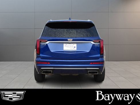 Used 2023 Cadillac XT6 Premium Luxury FWD image 6