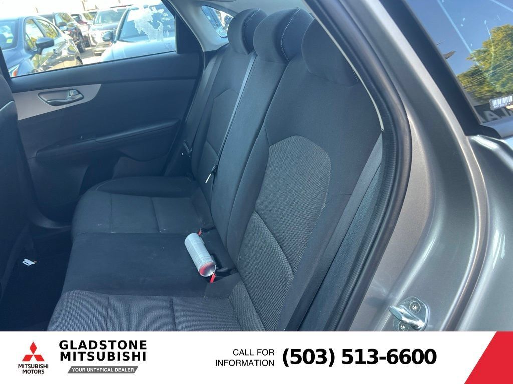 Used 2022 Kia Forte LXS FWD image 8
