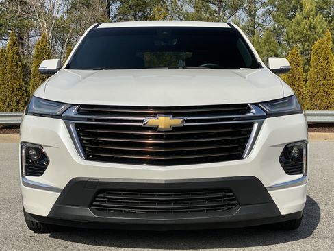 Used 2024 Chevrolet Traverse High Country w/ LPO, Floor Liner Package image 20