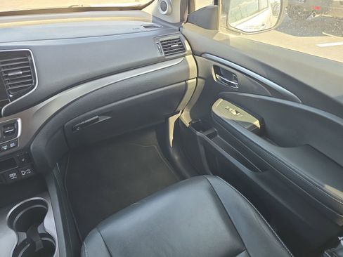 Used 2022 Honda Pilot EX-L image 12